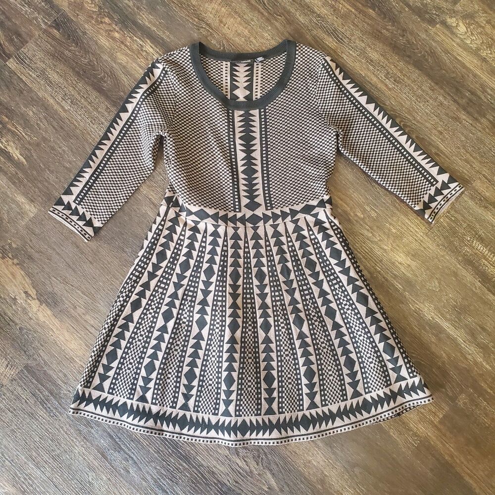Nina Leonard Sweater Dress Geometric Fit and Flare Fir Size Medium